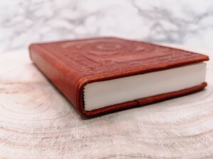 Handgemaakt lederen notitieboek