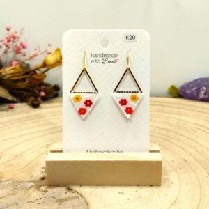 Driehoekige oorhangers met Miyuki kralen