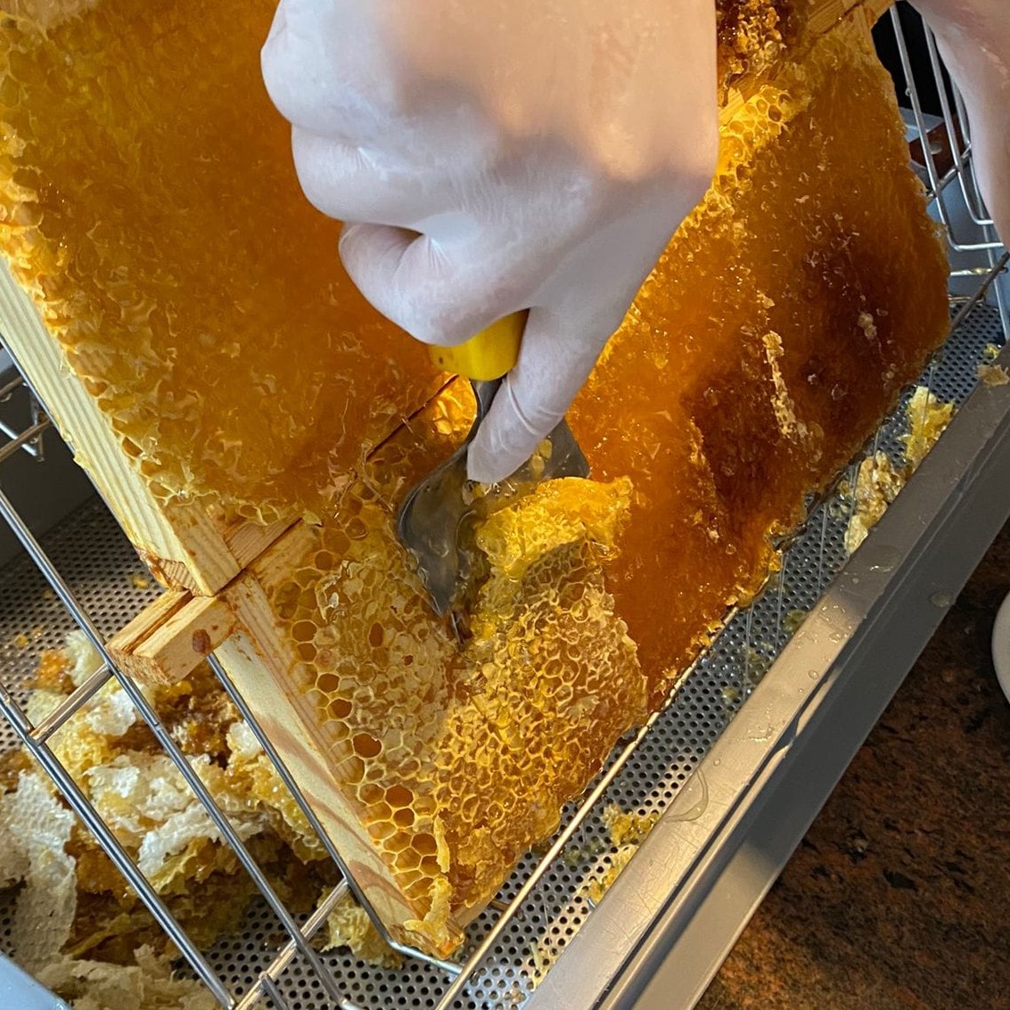 Boobees honing - Rauwe honing van de imker (250g) - Afbeelding 3