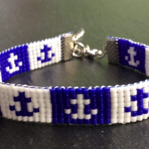 Kralenarmband met ankers in blauw en wit