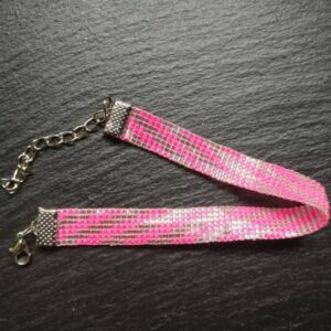 Kralenarmband in roze en doorzichtige kralen